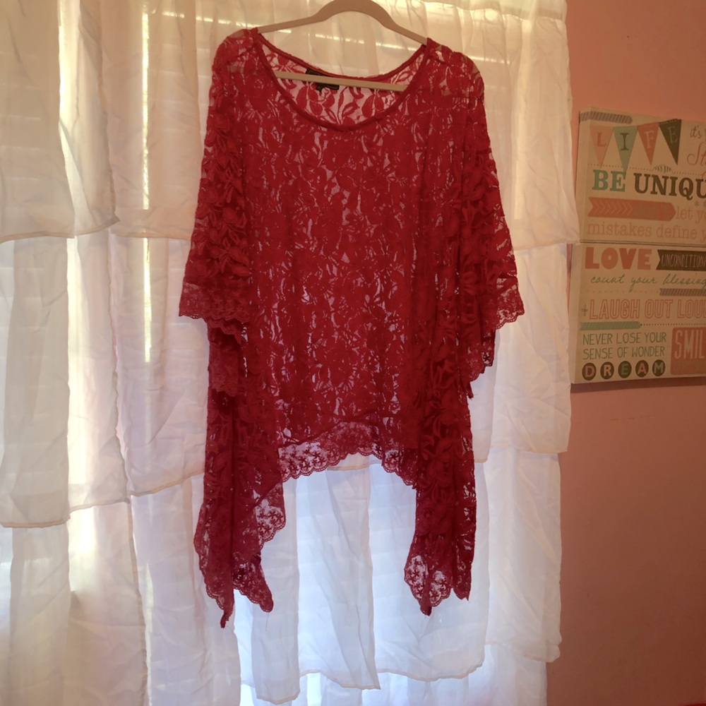 L&B XL Ladies Lace Top